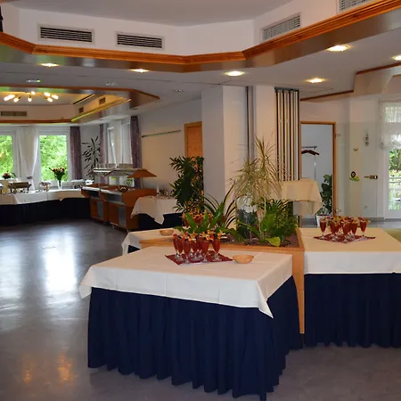 호텔 Sonneck 슈바비슈할