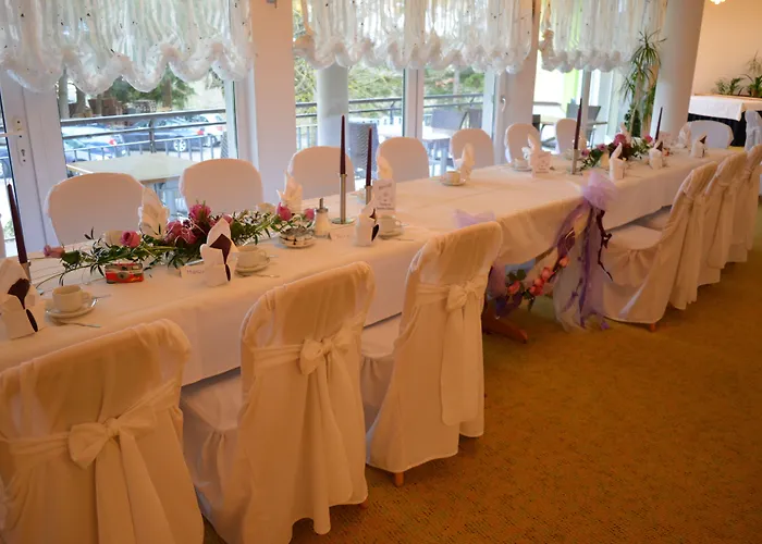 Sonneck ホテル シュヴェービッシュ・ハル