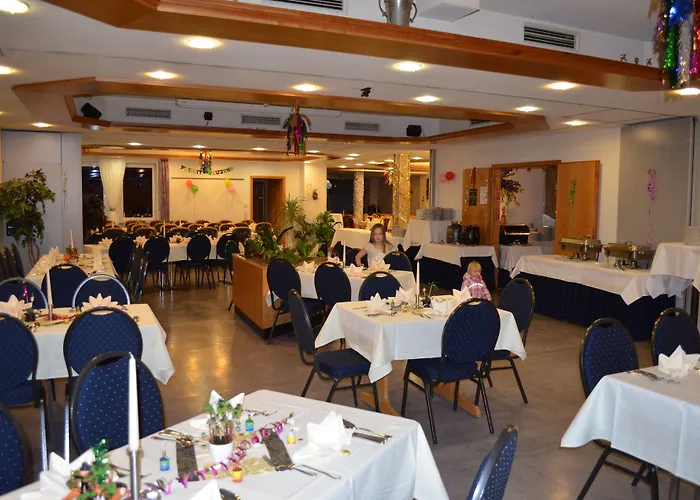 ホテル Sonneck シュヴェービッシュ・ハル